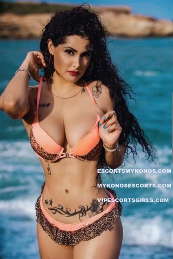 Alexia — London escort photo 2